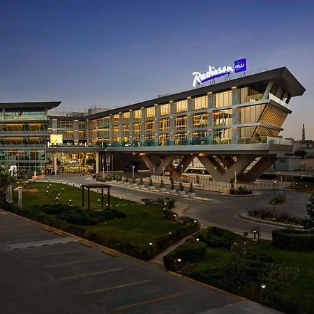 Radisson Blu Hotel Riyadh Convention And Exhibition Center Exterior photo Radisson Hotel, Kathmandu